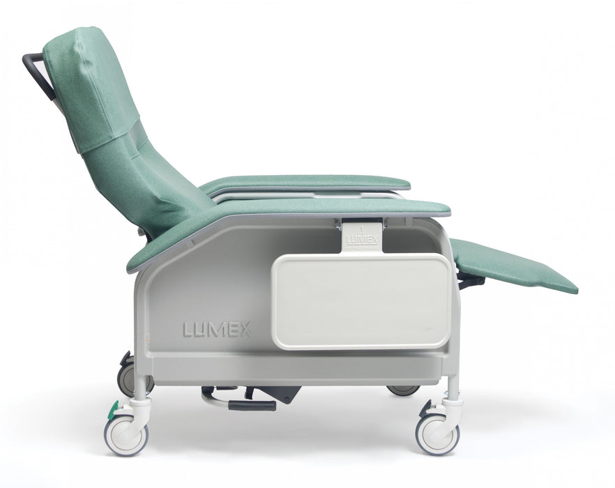 Graham Field Lumex® Deluxe Clinical Care Recliner FR566G409